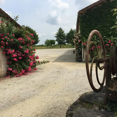 Domaine De فندق مبيت وإفطار Busseroux